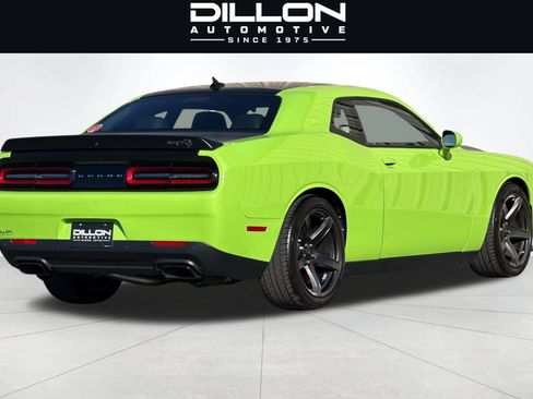 Used 2023 Dodge Challenger SRT Hellcat w/ Driver Convenience Group RWD image 4