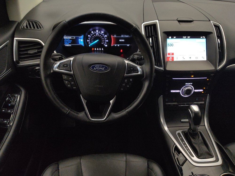 Used 2018 Ford Edge Titanium w/ Equipment Group 301A AWD/4WD image 22