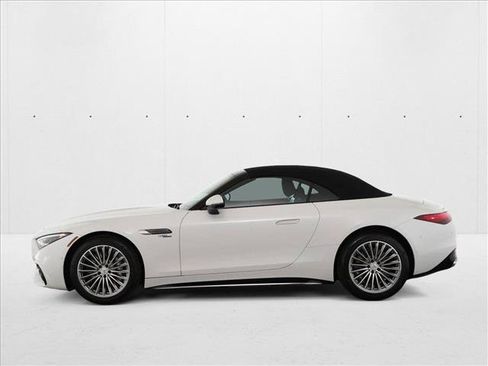 New 2025 Mercedes-Benz SL 43 AMG image 8