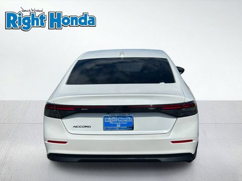 Certified 2023 Honda Accord LX image 11