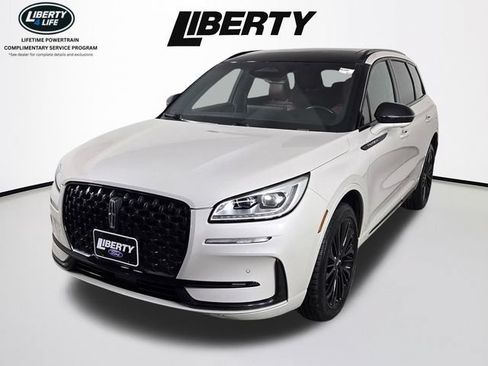 Used 2023 Lincoln Corsair Reserve w/ Equipment Group 201A AWD/4WD image 8