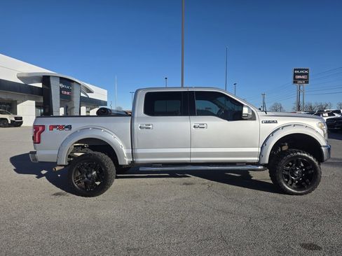 Used 2015 Ford F150 Lariat w/ Equipment Group 501A Mid image 9