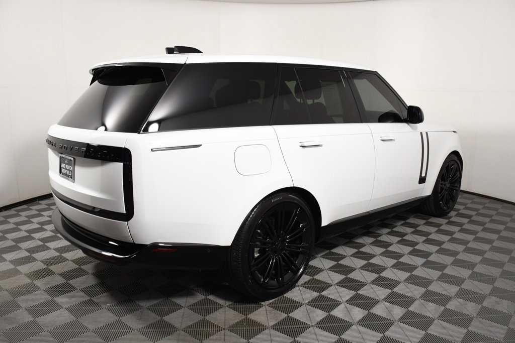 Used 2026 Land Rover Range Rover SE AWD/4WD image 7