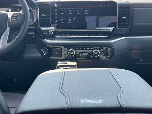New 2026 GMC Sierra 1500 SLT w/ SLT Premium Plus Package AWD/4WD image 14
