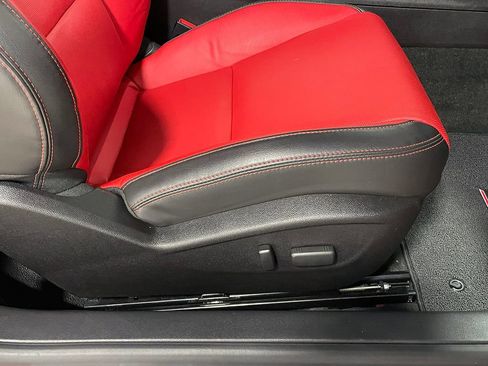 Used 2015 Chevrolet Camaro SS w/ Commemorative Special Edition RWD image 61