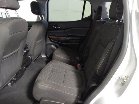 Used 2019 GMC Acadia SLE FWD image 18