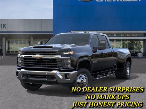 New 2026 Chevrolet Silverado 3500 LT w/ Texas Edition image 6