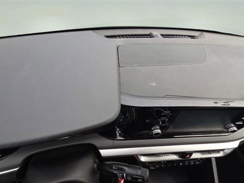 Used 2022 Kia K5 LX image 10