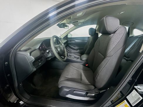 Used 2025 Honda Accord LX image 13