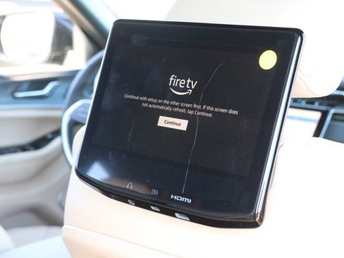 New 2024 Jeep Grand Cherokee Limited 4xe w/ Luxury Tech Group II image 36