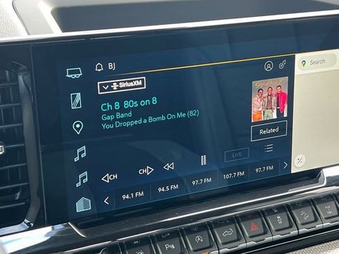 Used 2024 Chevrolet Silverado 1500 ZR2 w/ Technology Package image 59