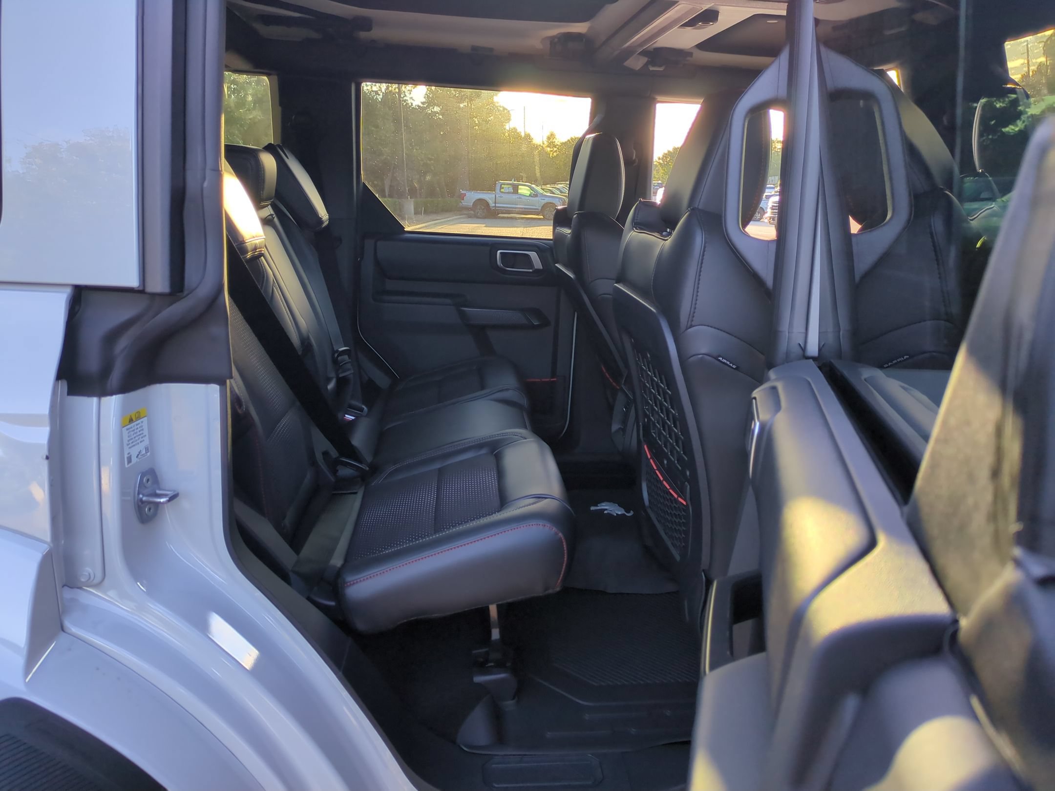 New 2026 Ford Bronco Raptor AWD/4WD image 36