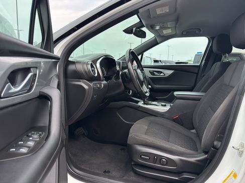 Certified 2020 Chevrolet Blazer LT AWD/4WD image 11