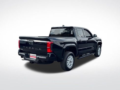 New 2025 Toyota Tacoma SR5 image 5