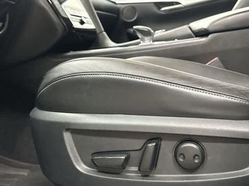 Used 2020 INFINITI QX50 Luxe w/ Navigation Package AWD/4WD image 27