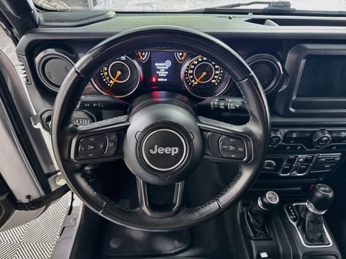 Used 2022 Jeep Wrangler Unlimited Sport AWD/4WD image 13