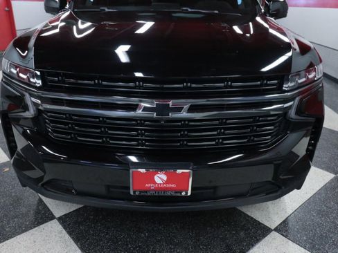Used 2022 Chevrolet Tahoe RST w/ Luxury Package RWD image 4