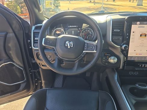 Used 2025 RAM 1500 Laramie image 15