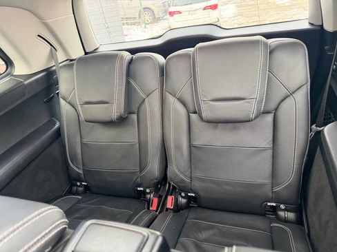 Used 2014 Mercedes-Benz GL 450 4MATIC image 12