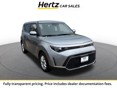 Used 2025 Kia Soul LX w/ LX Technology Package