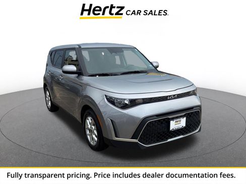 Used 2025 Kia Soul LX w/ LX Technology Package FWD image 1
