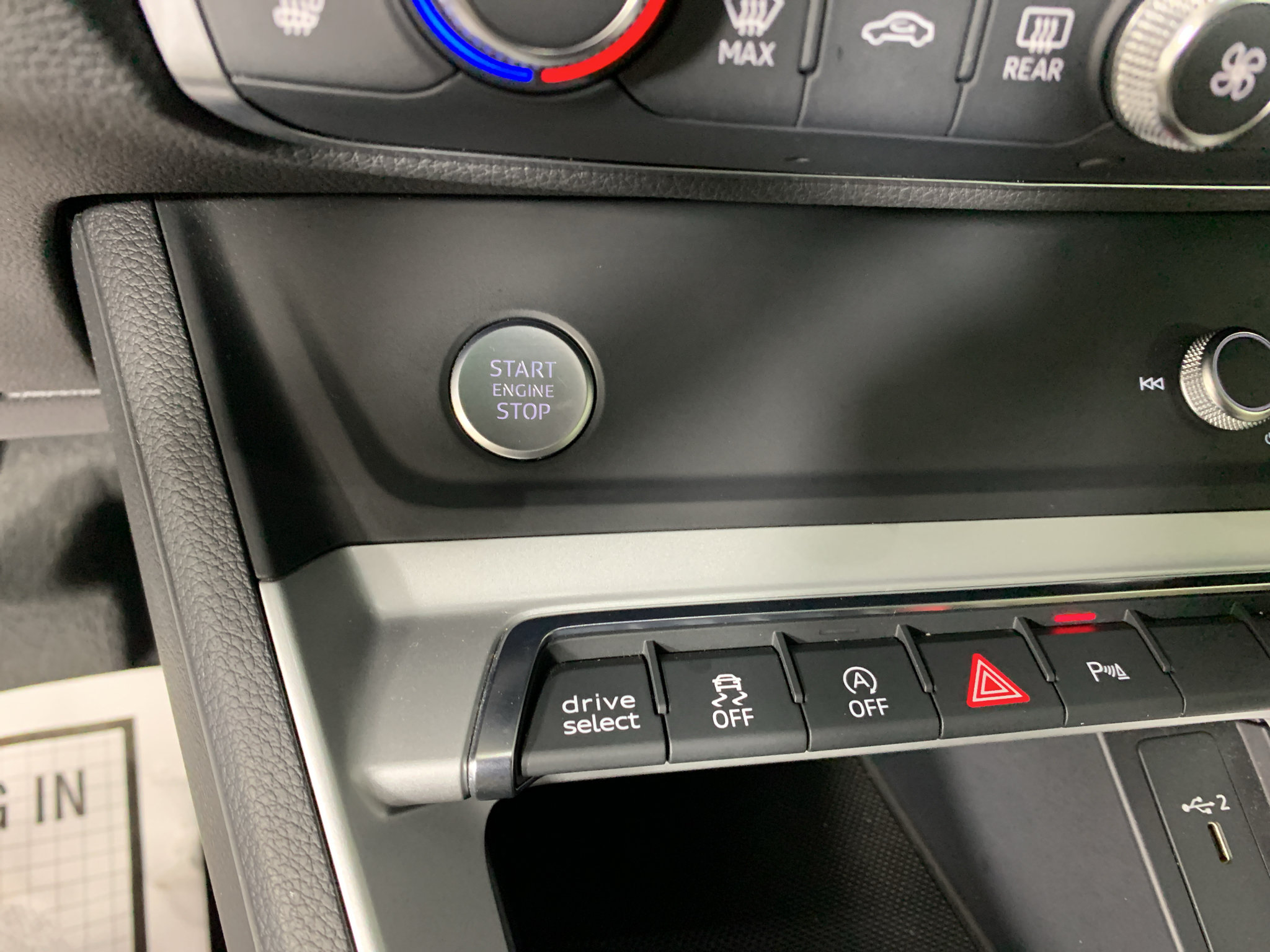 Used 2020 Audi Q3 2.0T Premium AWD/4WD image 17