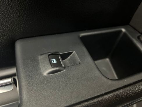 Used 2018 Ford Expedition XLT w/ Equipment Group 201A image 17