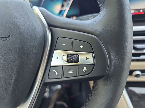 Used 2023 BMW i4 eDrive35 w/ Premium Package RWD image 18