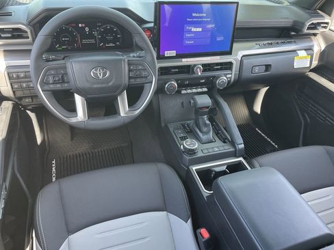 New 2026 Toyota Tacoma TRD Off-Road AWD/4WD image 18