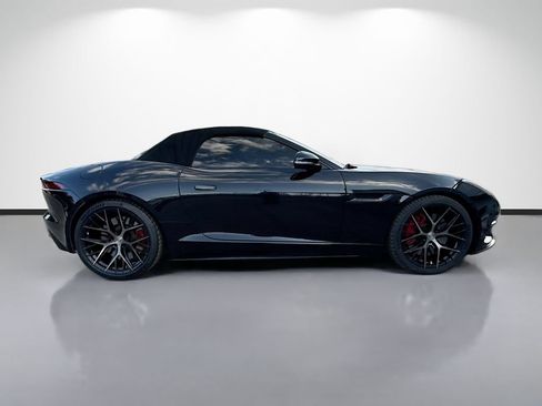 Used 2018 Jaguar F-TYPE R w/ Suedecloth Interior Package AWD/4WD image 2