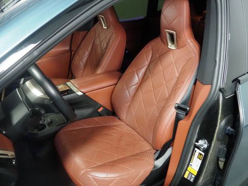 Used 2023 BMW iX xDrive50 w/ Ultimate Package 2 image 14