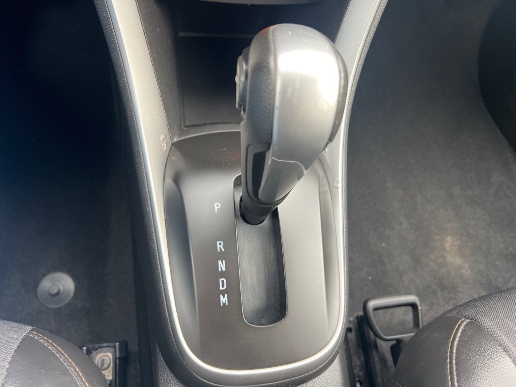 Used 2018 Chevrolet Trax LT w/ LT Convenience Package AWD/4WD image 41