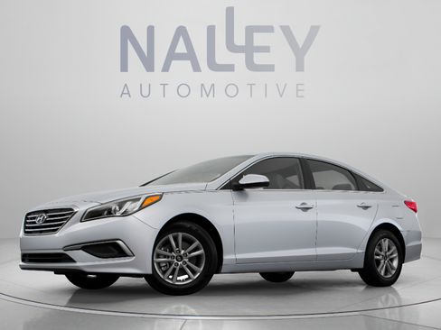 Used 2016 Hyundai Sonata Sport w/ Option Group 02 FWD image 10