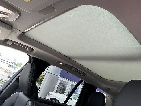 New 2026 Volvo XC90 T8 Ultra w/ Protection Package AWD/4WD image 17