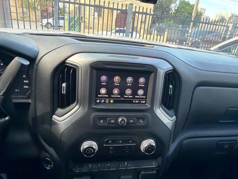 Used 2024 GMC Sierra 2500 Pro AWD/4WD image 24
