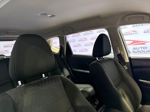 Used 2020 Nissan Rogue SV image 39