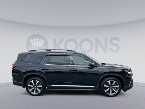 Used 2025 Honda Pilot Elite image 8
