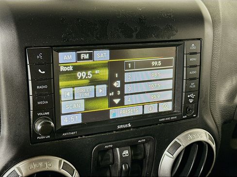 Used 2015 Jeep Wrangler Unlimited Sport AWD/4WD image 18