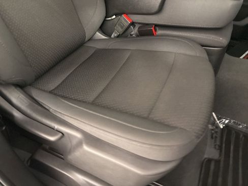 Used 2025 Chevrolet Silverado 2500 Custom image 28