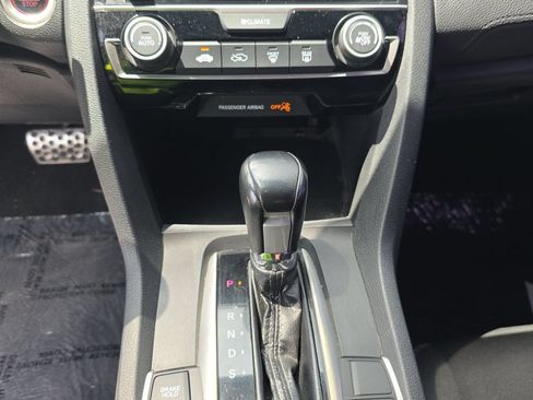 Used 2019 Honda Civic Sport image 12