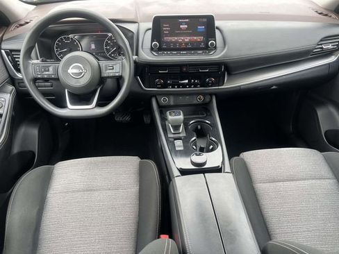 Used 2022 Nissan Rogue SV image 13