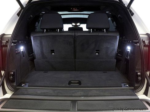 Certified 2023 BMW X7 xDrive40i w/ M Sport Package image 33