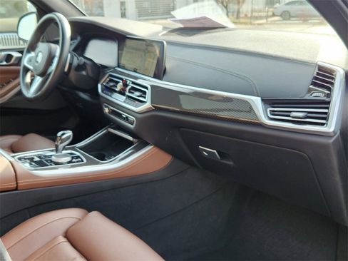 Used 2023 BMW X5 M50i w/ Climate Comfort Package image 16
