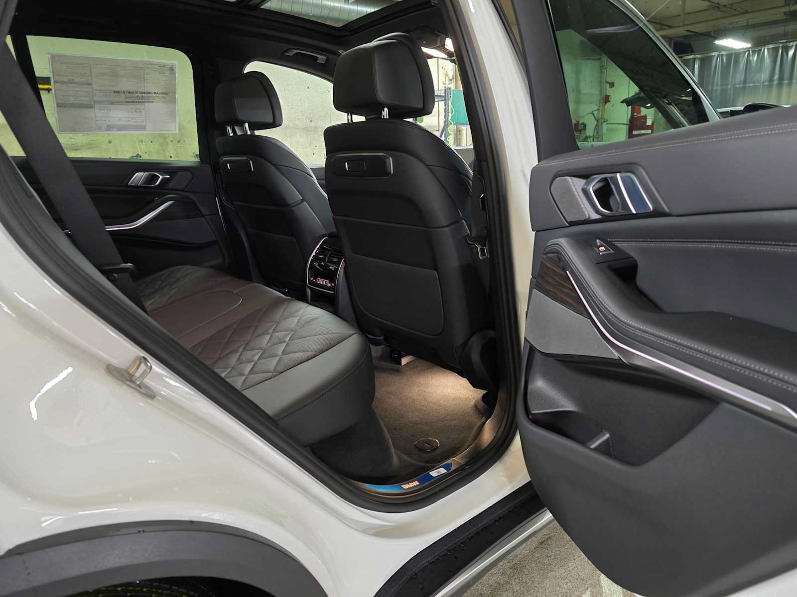 Used 2026 BMW X5 xDrive40i AWD/4WD image 48