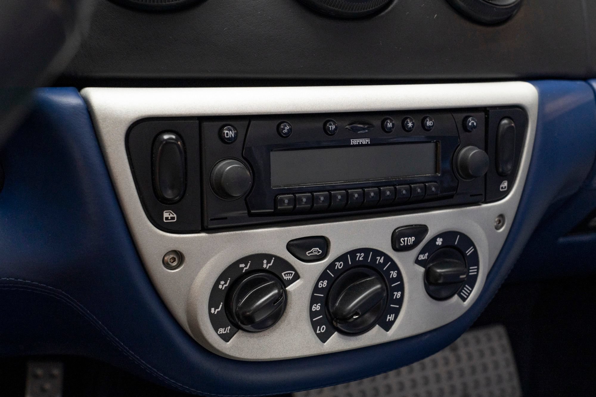 Used 2001 Ferrari 360 Spider RWD image 38