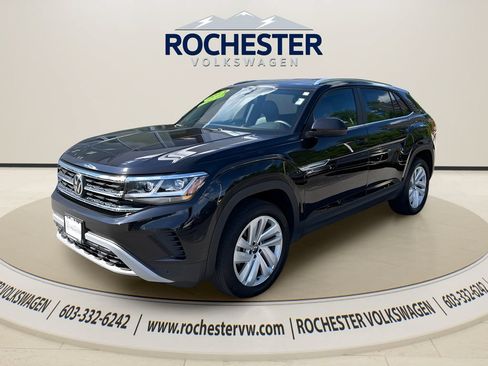 Used 2023 Volkswagen Atlas Cross Sport SE AWD/4WD image 2