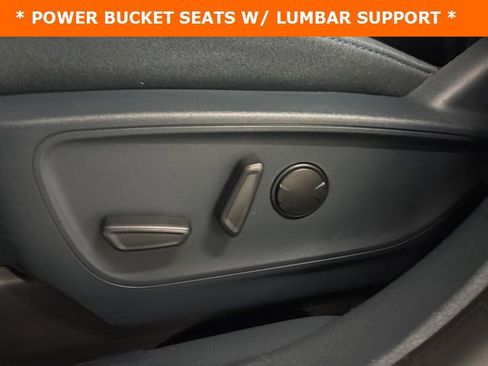 New 2025 Ford Maverick XLT w/ XLT Luxury Package image 28