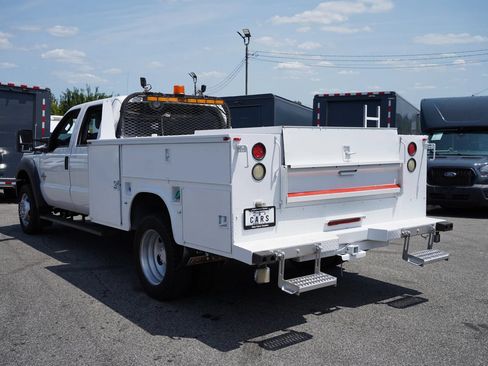 Used 2015 Ford F550 4x4 Crew Cab Super Duty image 7