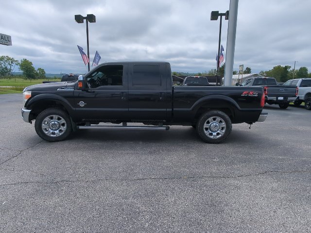 Used 2016 Ford F250 Lariat w/ Lariat Chrome Package AWD/4WD image 31
