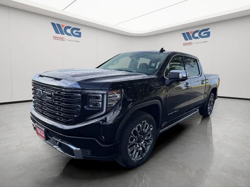 Used 2024 GMC Sierra 1500 Denali Ultimate AWD/4WD image 7